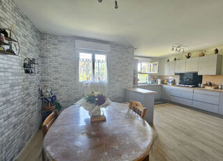  Maison à vendre 9 pièces 188 m²
