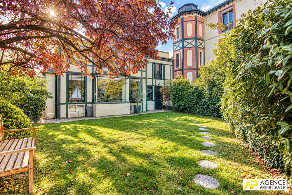 à vendre  Maison Versailles (78000)