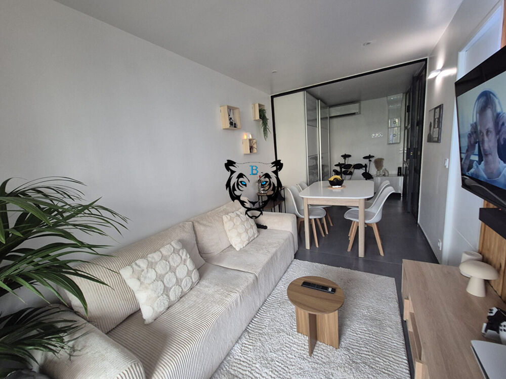 Vente Appartement FREJUS  2 PIECES MEUBLE 37.19 m2 + GARAGE ET CAVE Frejus