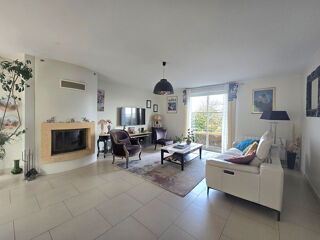  Maison à vendre 8 pièces 218 m²
