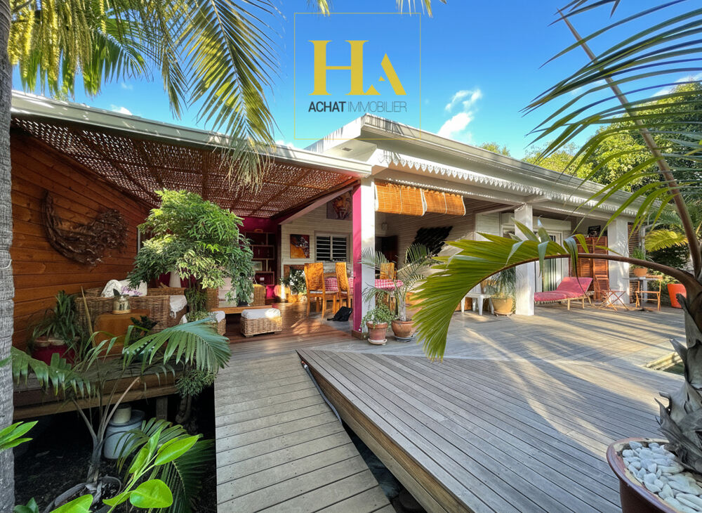 Vente Maison Propriété d'exception  Lisière de Saint-Pierre 7 pièce(s) 257 m2 Saint pierre