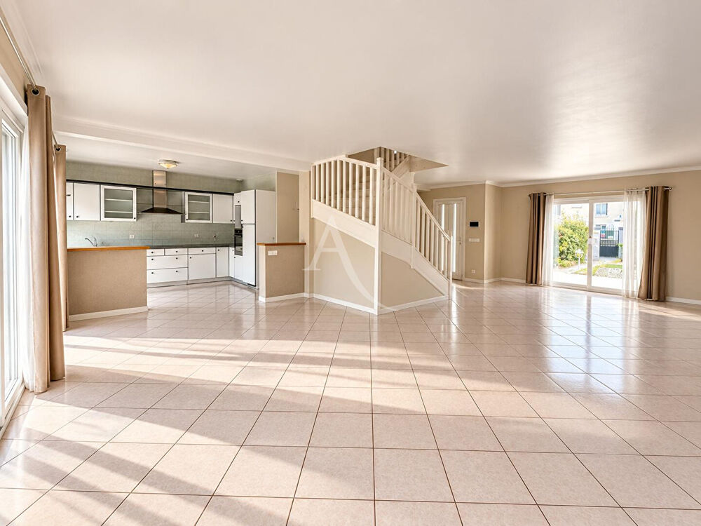 Vente Maison Maison Fontenay Sous Bois 6 pièce(s) 142.5 m2 Fontenay sous bois