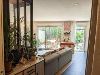  Appartement à louer 3 pièces 64 m²