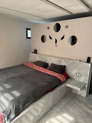  Maison � vendre 5 pi�ces 200 m� Nguerigne