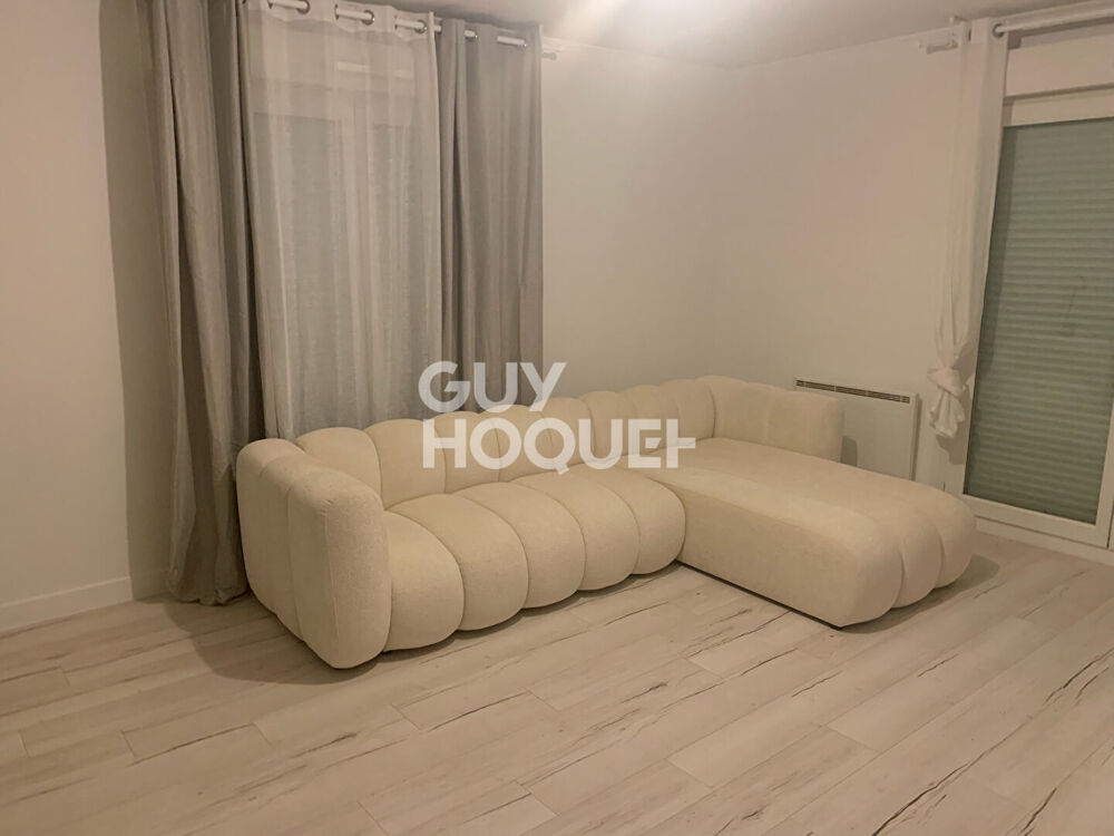 T3 de 70 m² avec balcon, parking et locataire en place.