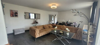  Maison  vendre 10 pices 210 m