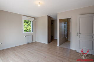  Maison à louer 5 pièces 147 m²