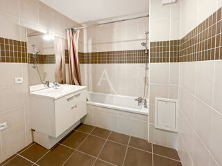  Appartement  vendre 3 pices 69 m