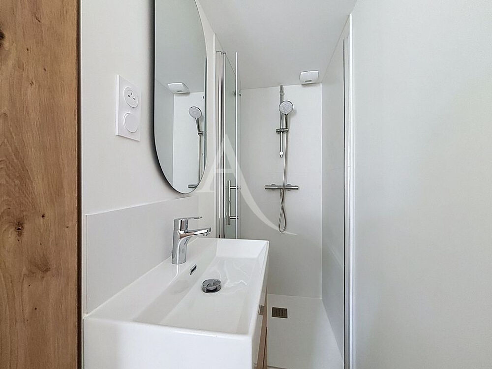 APPARTEMENT T2 ENTIEREMENT RENOVE MEUBLE - DISPONIBLE DE SUITE