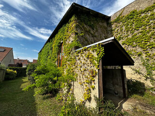  Remise / Grange � vendre 1 pi�ce 157 m�