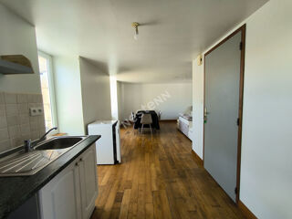  Appartement à louer 2 pièces 50 m²