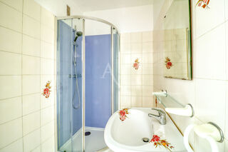  Appartement à louer 3 pièces 57 m²