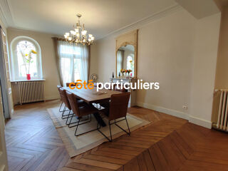  Villa � vendre 10 pi�ces 236 m�