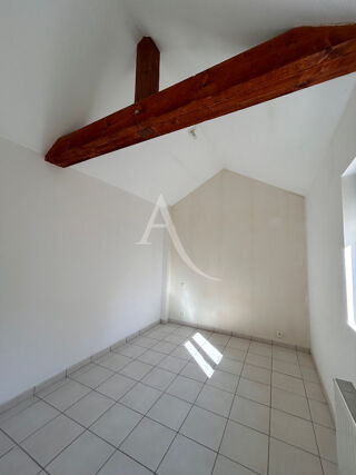  Maison à louer 4 pièces 99 m²