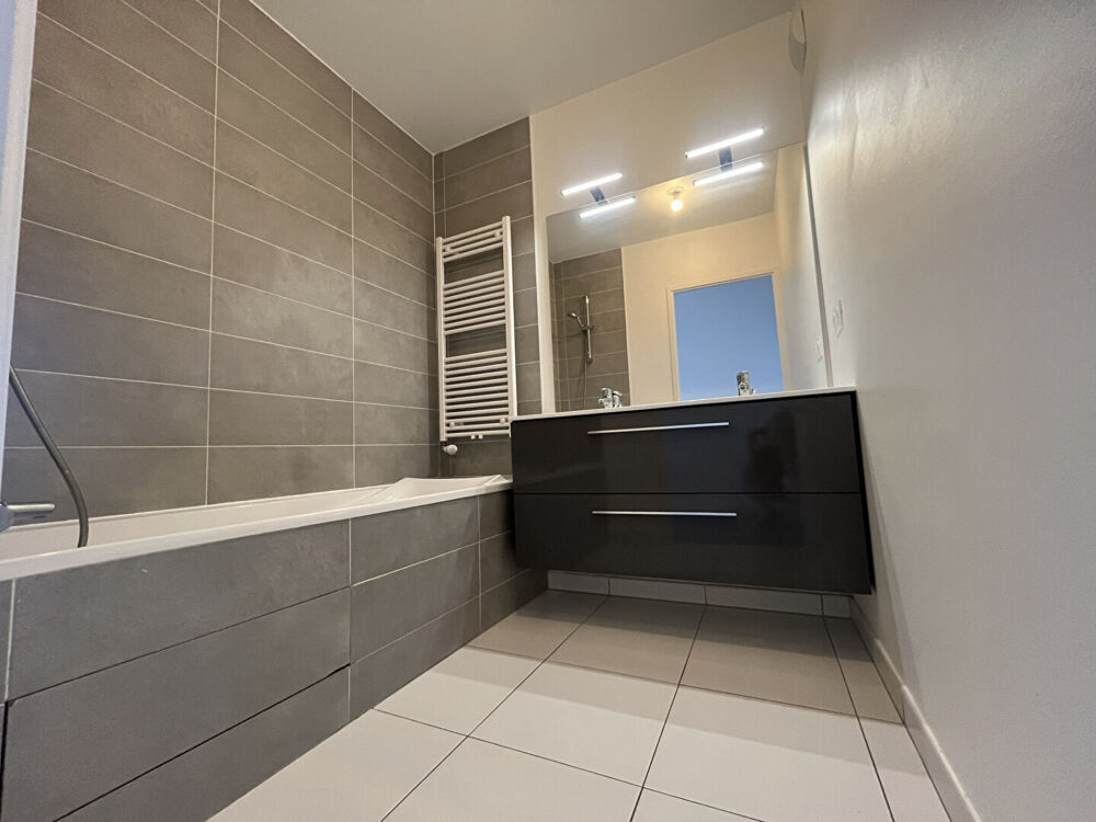 Location Appartement F3 63.90 M2 Massy