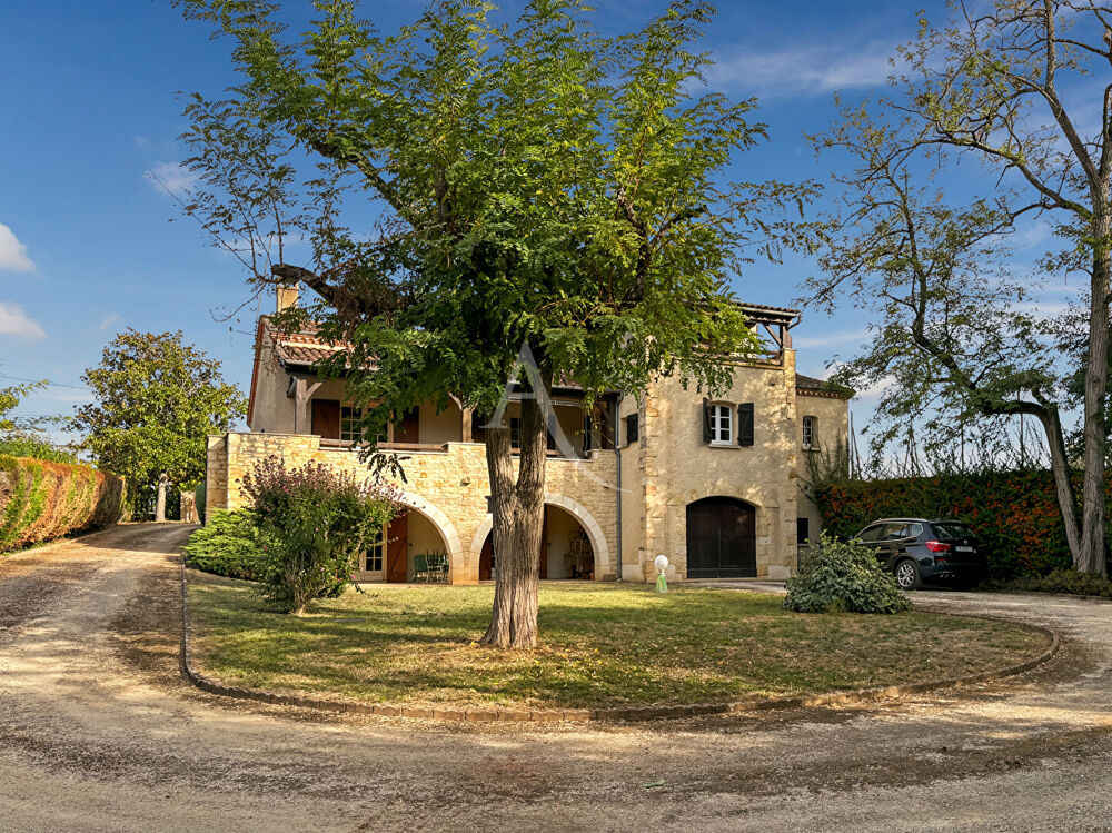 Vente Maison A VENDRE - Maison familiale de caractère de 185 m² avec grand garage, proche des commodités Fumel