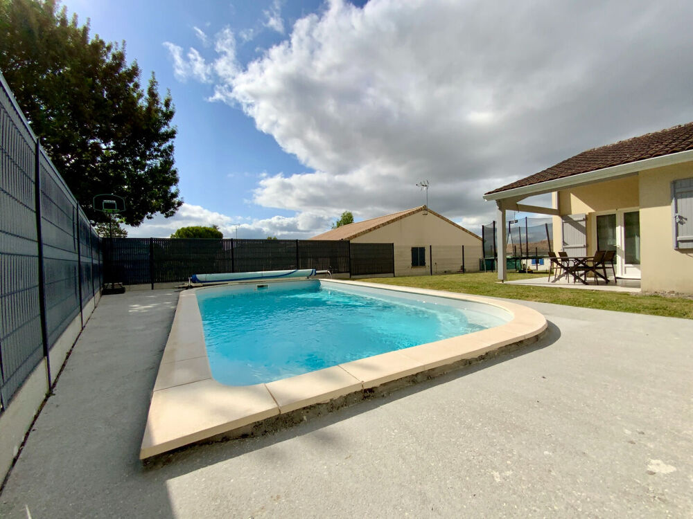 Location Appartement Maison de plain-pied avec piscine Jarnac champagne