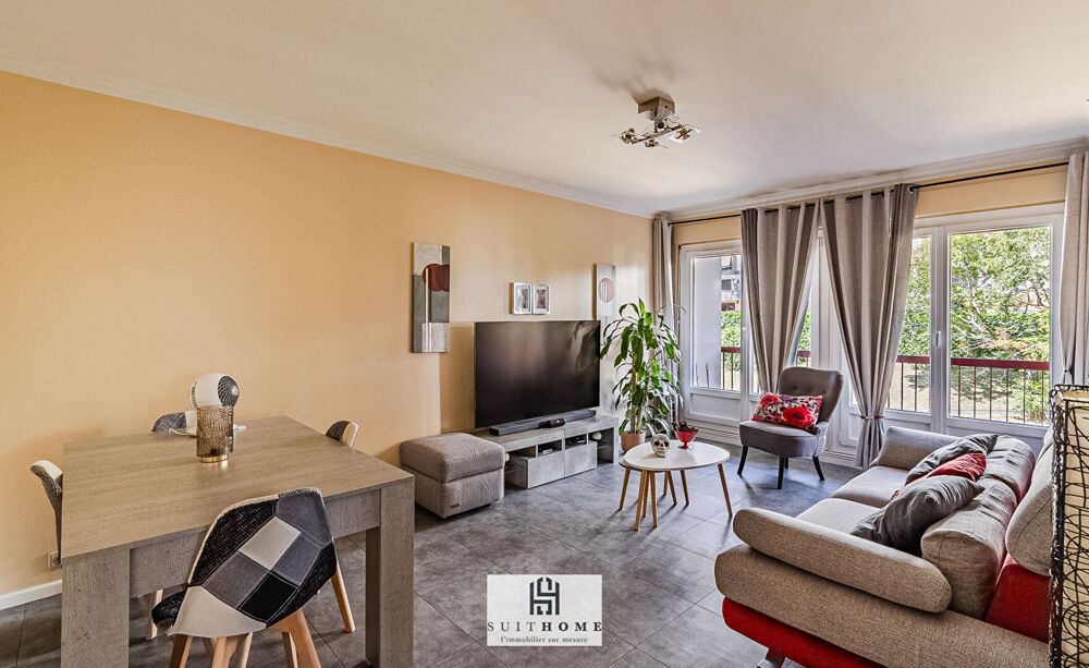 Vente Appartement BRON -La Pagère / Terraillon - Appartement familial 4 pièces de 81 m², 3 chambres, balcon et box fermé possible Bron