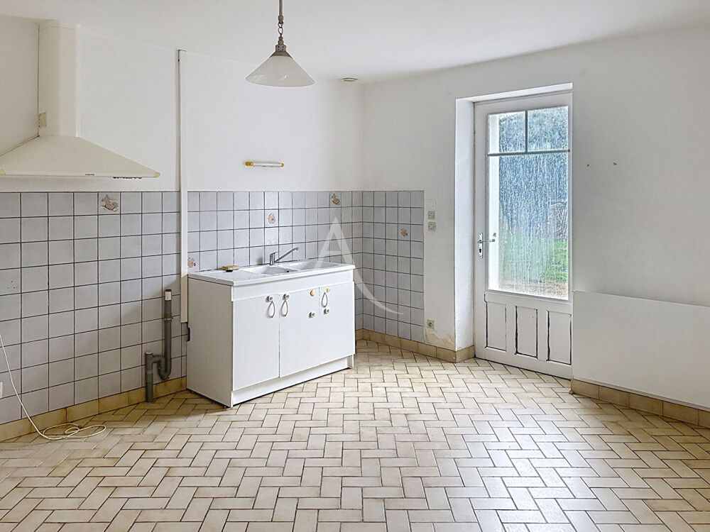 Vente Maison Charmante longère en pierre à fort potentiel  - Grandchamps-des-Fontaines (à 2 km du bourg) Grandchamps des fontaines