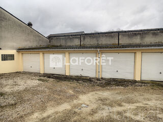  Parking / Garage  vendre 15 m