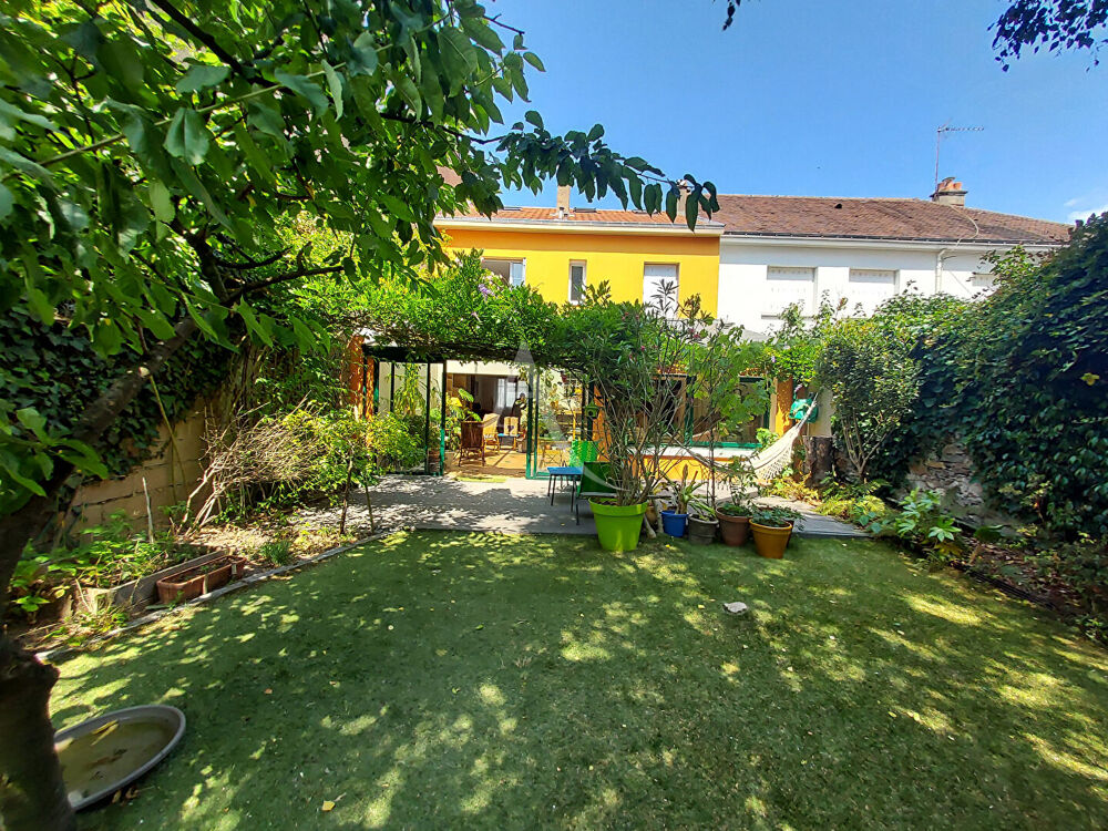 NANTES - CENTRE VILLE - 4 chambres - Jardin - Garage