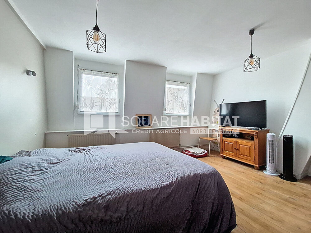 Vente Maison Superbe maison lumineuse, avec grand jardin, 2 chambres, située dans une rue calme. Hem