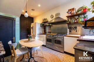  Maison  vendre 8 pices 272 m