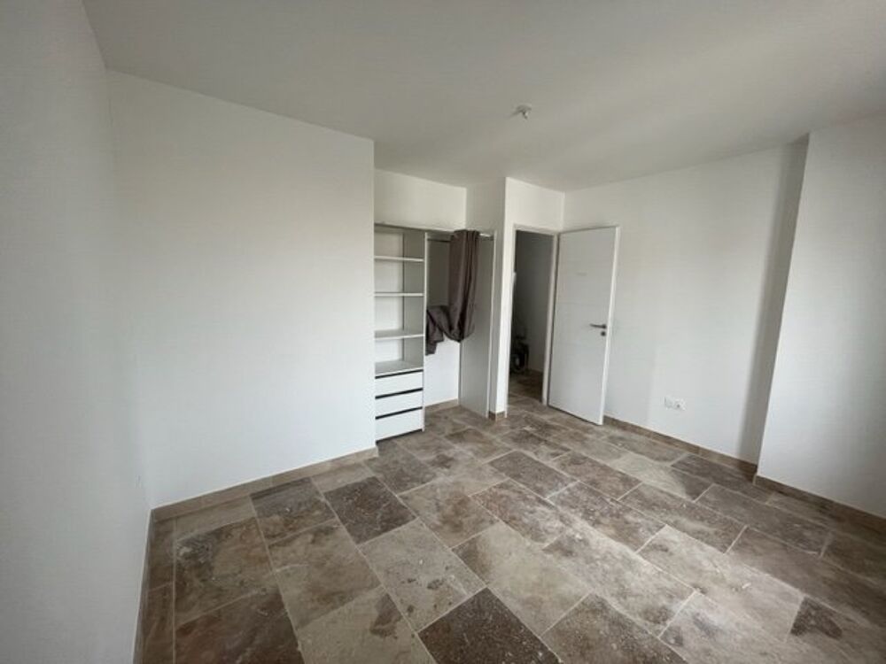 Vente Appartement Rare ! Appartement T3 récent en duplex avec jardin Cavaillon