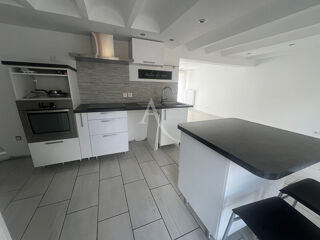  Maison à louer 6 pièces 103 m²