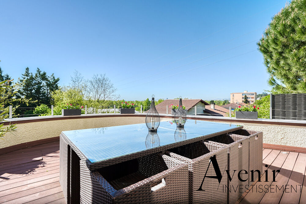 Vente Maison Magnifique maison de 221 m2 - Vue dégagée - 6 chambres Rillieux la pape