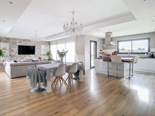  Maison � vendre 5 pi�ces 145 m�