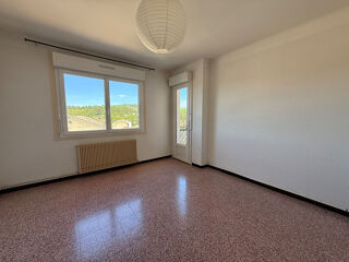  Appartement à louer 3 pièces 60 m²