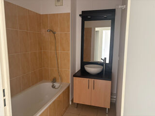  Appartement à louer 2 pièces 35 m²