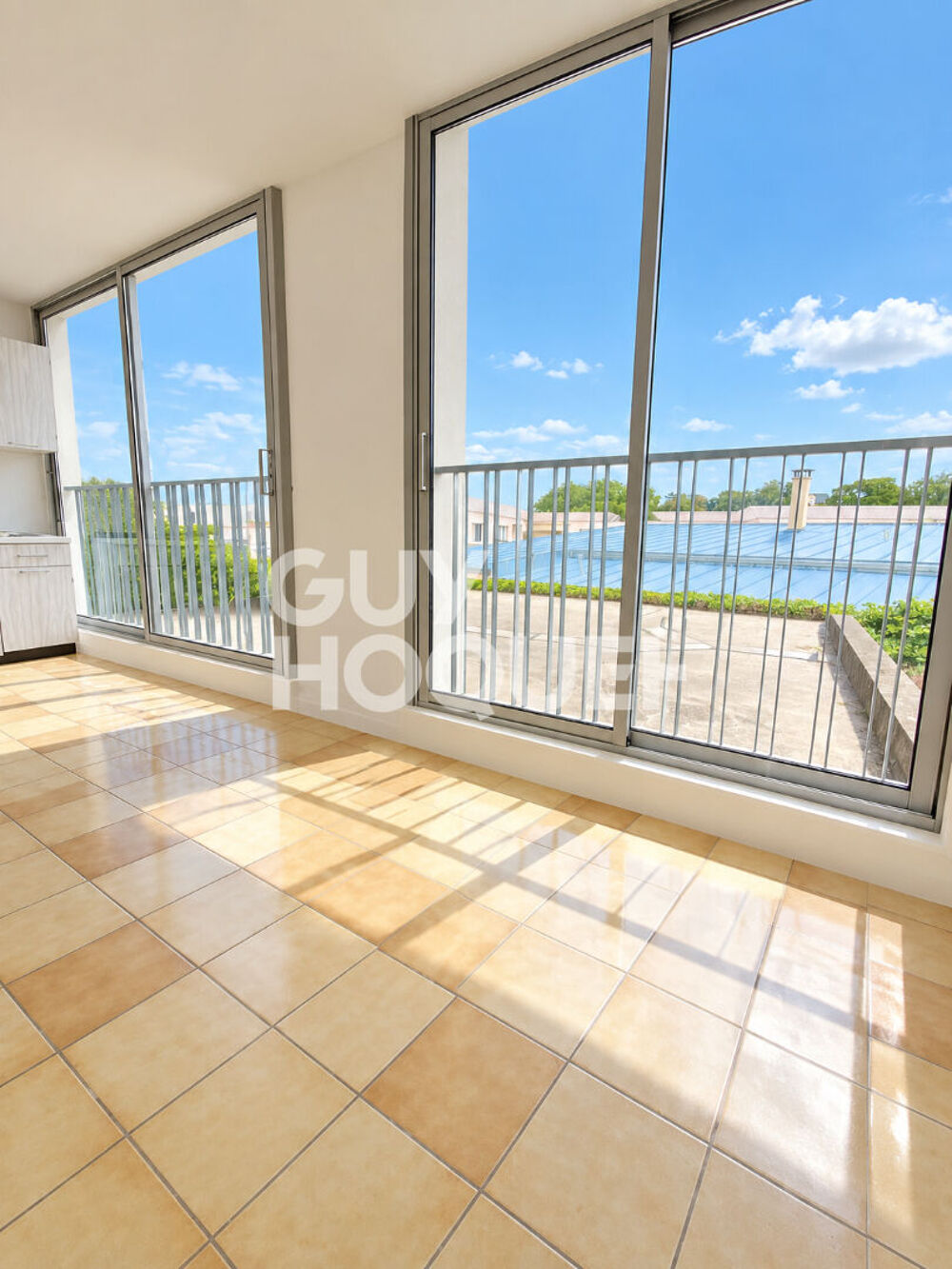 Vente Appartement CHARTRES - FACE  À LA GARE Chartres