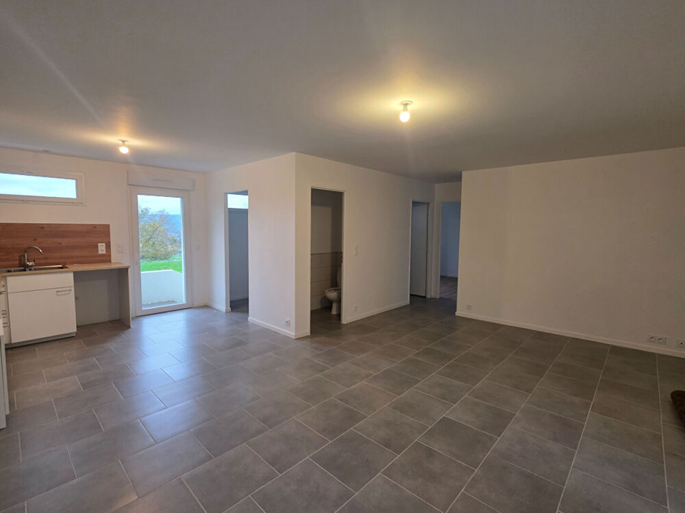 Location Maison MAISON P/P  2  CHAMBRES ET JARDIN Aussillon