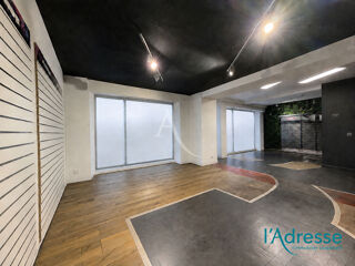  Immeuble à vendre 600 m²