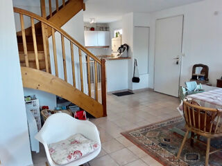  Maison à louer 4 pièces 75 m²