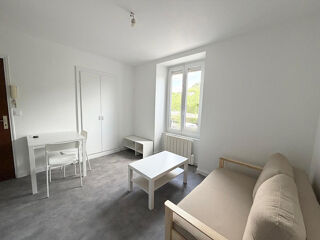  Appartement à louer 1 pièce 16 m²