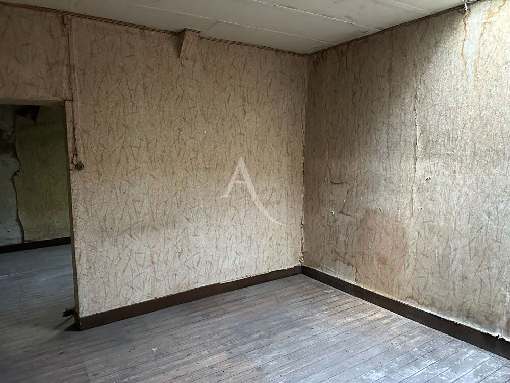 Plateau à rénover 2e étage pour appartement T3
