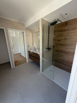  Appartement à vendre 4 pièces 120 m²