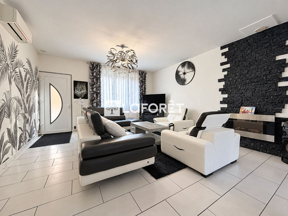 Maison de ville 145 m² - 3 chambres - Grand garage - Petit courgain