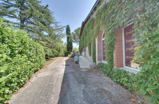  Maison � vendre 15 + pi�ces 400 m�