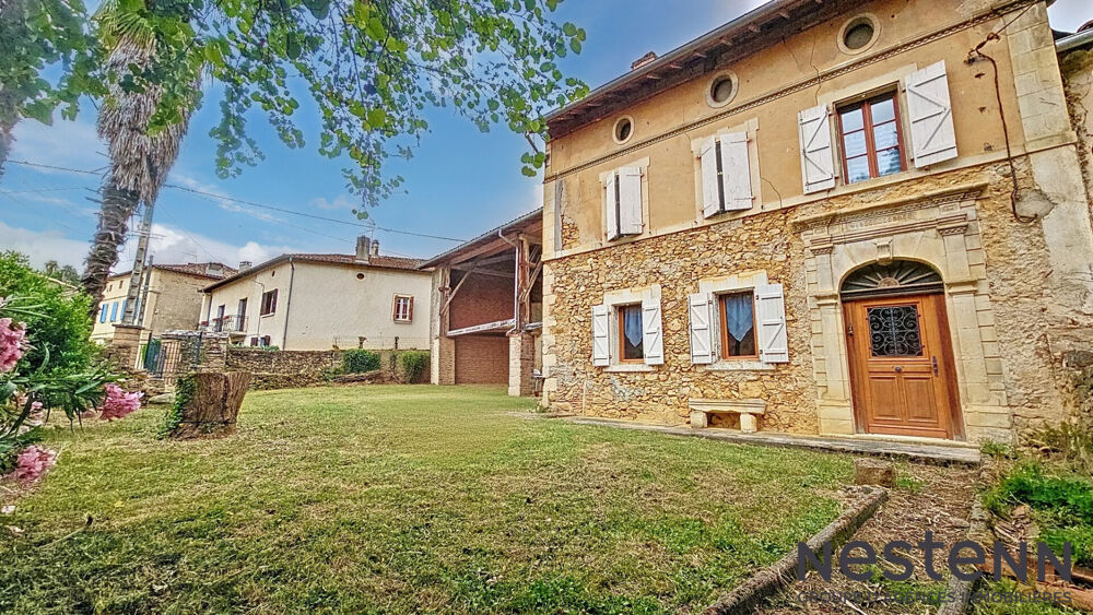 Maison ancienne rénovée avec jardin secteur Cazères