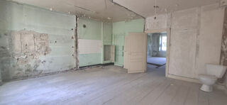  Immeuble � vendre 502 m�