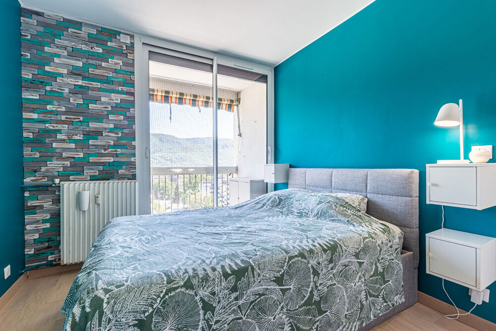 AGENCE IMMOBILIERE LAFORET - EXCLUSIVITE - "MAGNOLIA" - SEYNOD HYPER CENTRE - APPARTEMENT T5 - BALCONS - CAVE - GARAGE en option