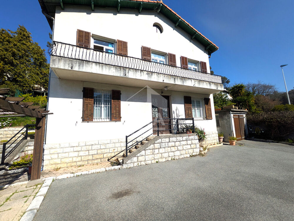Vente Maison Maison Individuelle en 2 logements avec combles aménageables. Cagnes sur mer