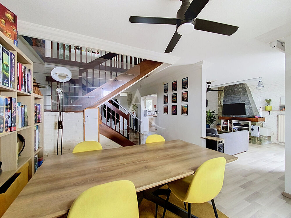 Vente Maison Maison familiale avec vie de plain-pied, Angers Sud, Village d'Anjou Angers