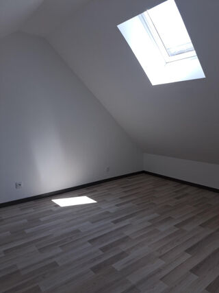  Appartement à louer 3 pièces 55 m²