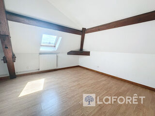  Appartement à louer 3 pièces 59 m²
