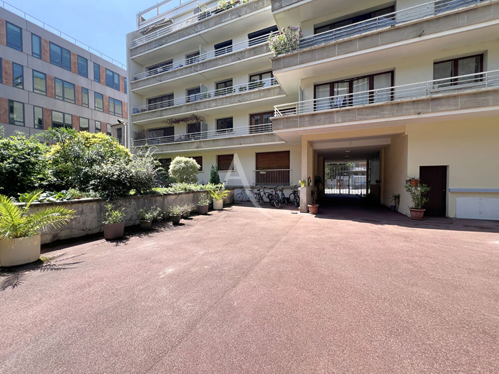 Appartement 1 pièce 38 m² · à Montreuil · 38 m² · 210 000 €